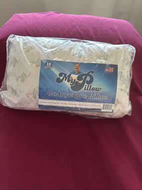 Travel My Pillow NWT - White